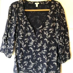 Hinge Navy & White Floral Blouse
